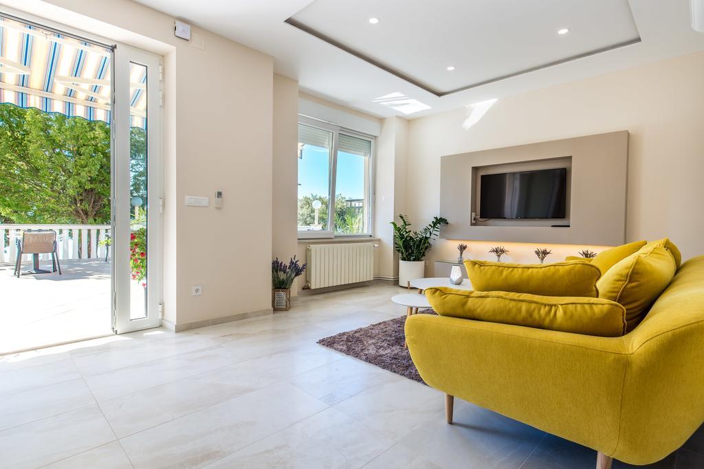 Apartments & Rooms Milcetic M Malinska Exterior foto